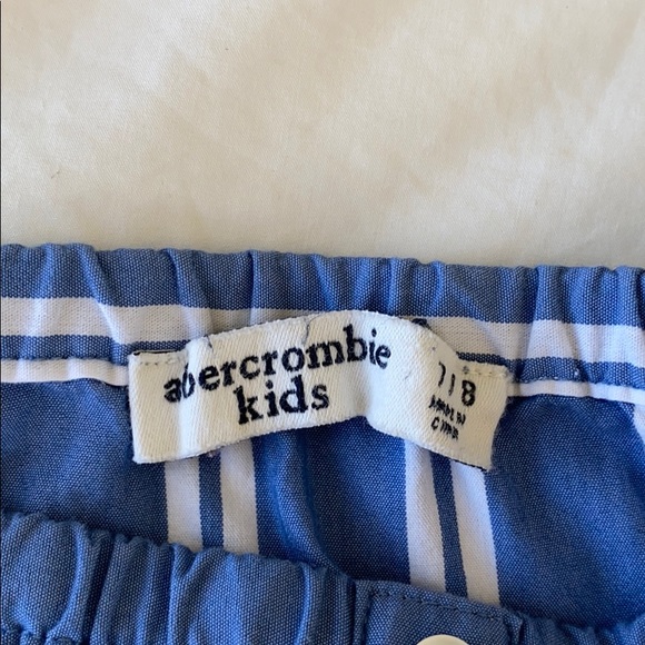 Girls Abercrombie Kids shirt - Picture 2 of 3